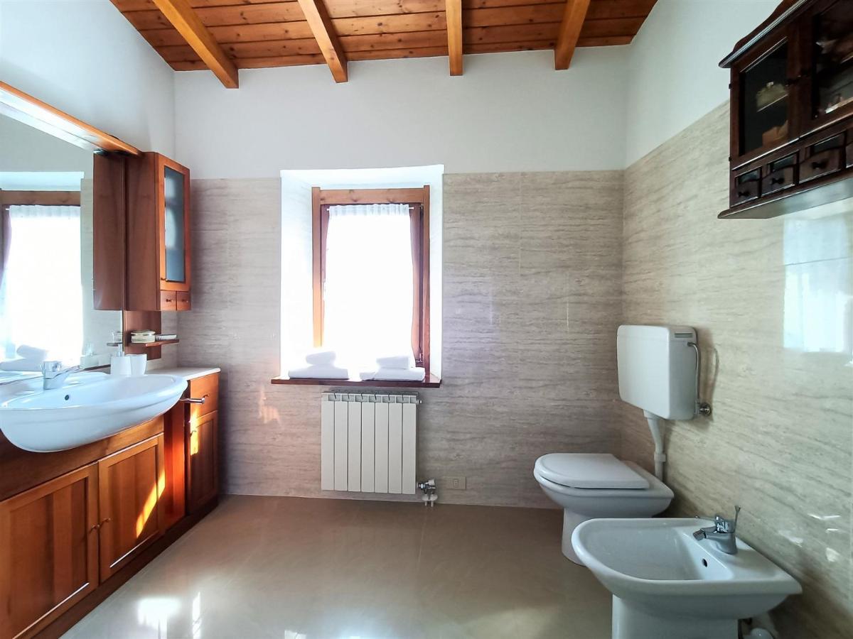 Iseolakerental - Chalet Giulia Sovere Luaran gambar